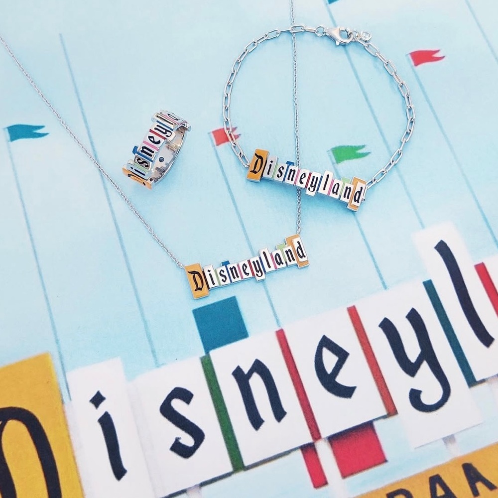 Crislu Disneyland Ring